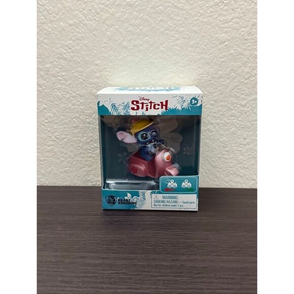 Disney Lilo & Stitch Zoom Hero Stitch Pull Back Figure - Stitch on Vespa - Picture 1 of 5